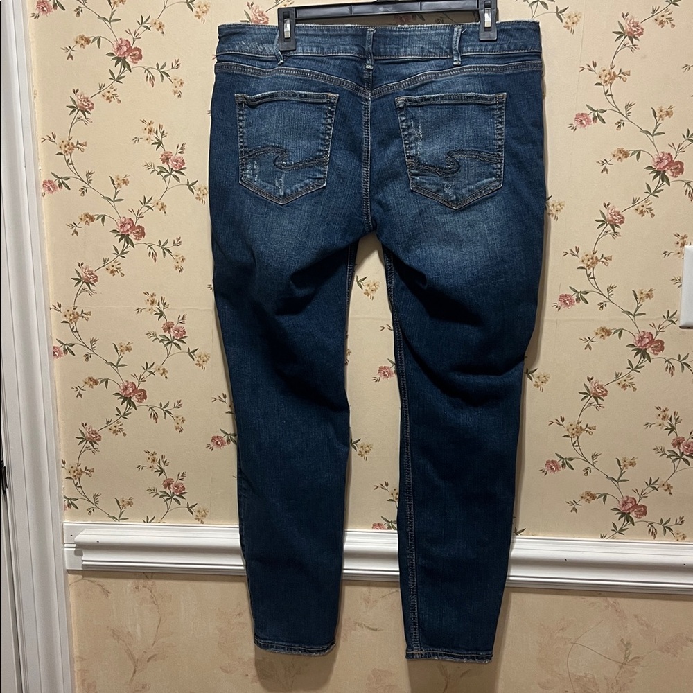 Silver Jeans Dark Blue Distressed Skinny Jeans Women’s W34 - Picture 3 of 8